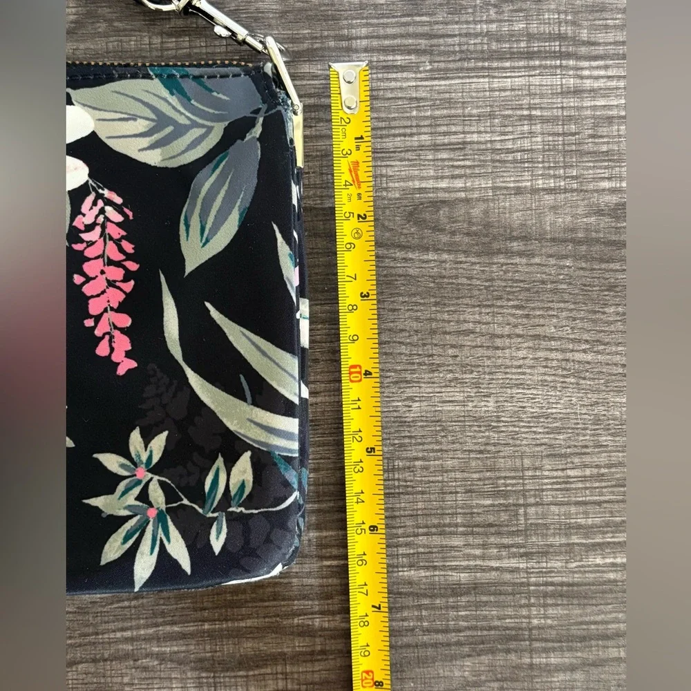 Kate Spade ♠️ Wilson Road Botanical Madelyne Crossbody - Picture 13 of 13